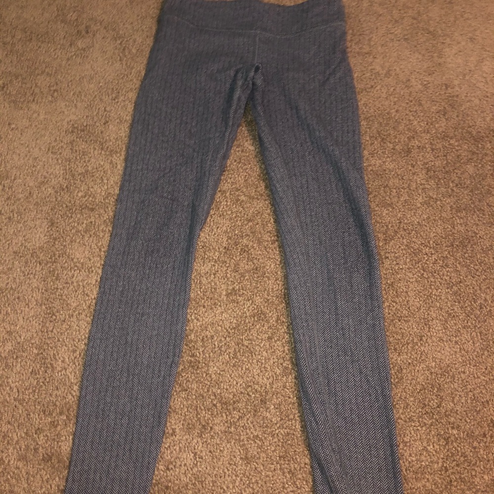 Ivivva Black and Grey Detail Leggings
